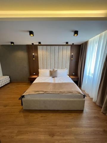 Hotel Palace San Valentino Umag Eksteriør bilde